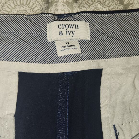Crown and Ivy shorts - Picture 3 of 8